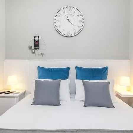 Apartamento Flores - 22668al Lisboa